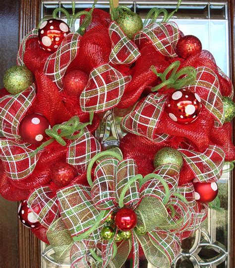 Red White And Green Deco Mesh Christmas Wreath With Plaid And