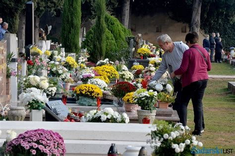 Cvijeće za blagdan Svih sveti barem 30 posto skuplje Zadarski list