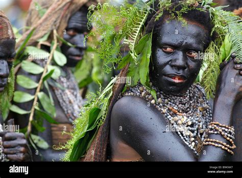 Papua New Guinea Western Highlands Mount Hagen Sing Sing Annual