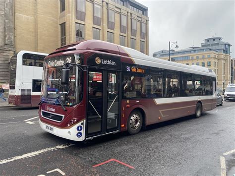 Lothian Buses Volvo H The Sad Story Of Hybrid Single D Flickr