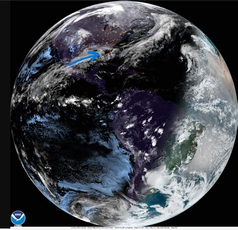 Satellite weather pics