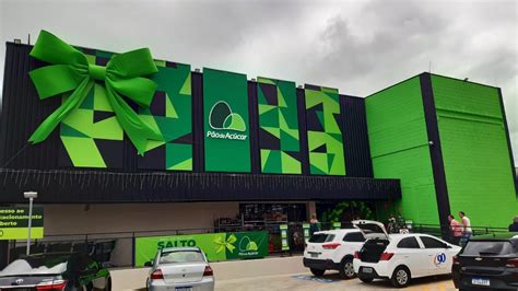 Encerramento O fim de serviço do Pão de Açúcar em shopping