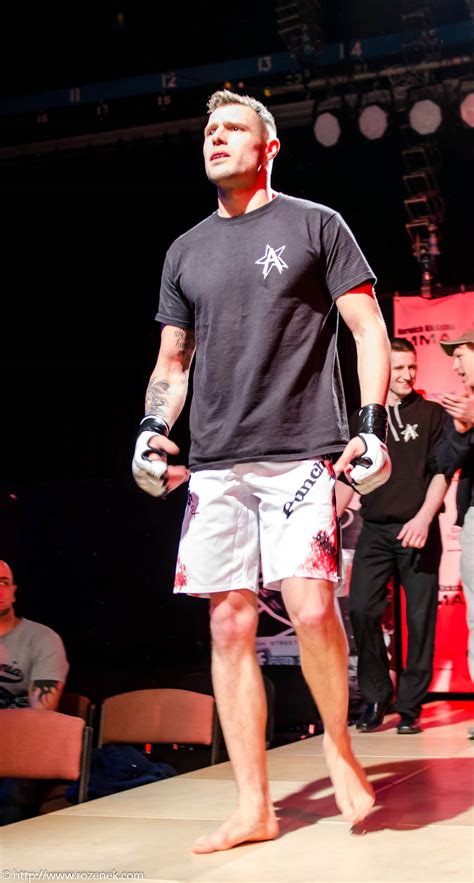 MMA – Cage Fighting – Norwich 2012.12.08 Fight 02 – rozenek.com