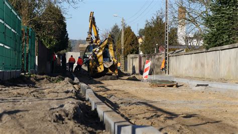 Urząd Miejski w Mosinie Roboty drogowe na ulicy Strzałowej i Długiej