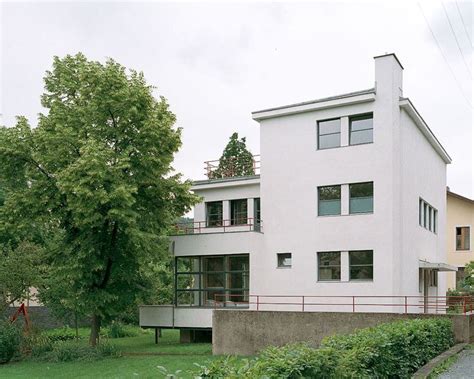 Der Direktor Des Bauhauses Walter Gropius Baute 1924 Sein Erstes