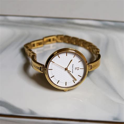 Montre Femme Pretty Cadran Blanc Bracelet Acier Dor M Pierre