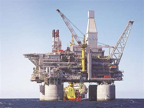 Ongc Hits Over 7 Year High Up 3 On Winning Seven Oil Exploration