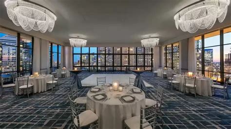 Royal Sonesta Chicago Riverfront | Wedding Venues | Cost, Reviews ...