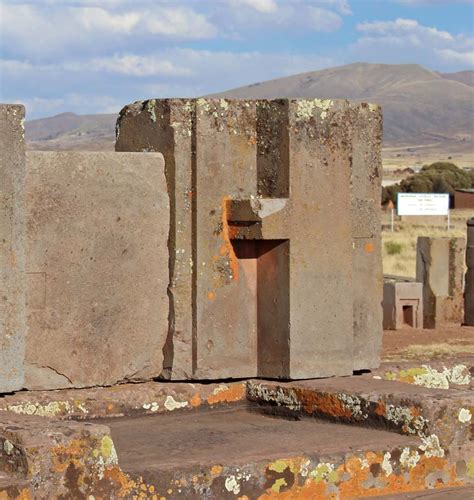 Tiwanaku H Blocks