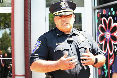 Middletown council to re-examine police chief residency extension