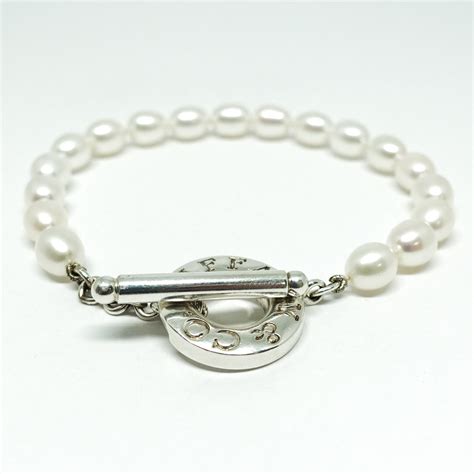 Tiffany And Co Pearl Bracelet With Sterling Silver Toggle Clasp Oliver Jewellery