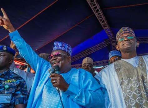 Drama As Governor Buni Escapes Thug Attack At Apc Rally In Yobe