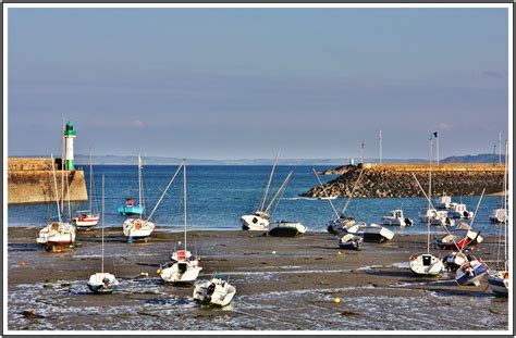 Le port de St Quay Portrieux les côtes d Armor Bretagne France