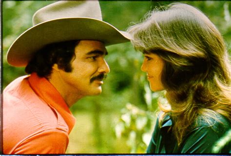 How Burt Reynolds Divorce Turned Him Into A Bankrupt Actor Selling