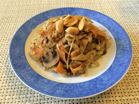 Cabbage Stir Fry With Peanut Sauce Brg Health • Bonnie R Giller • Dietetics And Nutrition P C