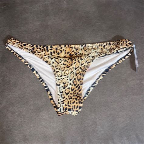 Victoria S Secret Swim Nwt Victorias Secret Cheeky Bikini Bottom