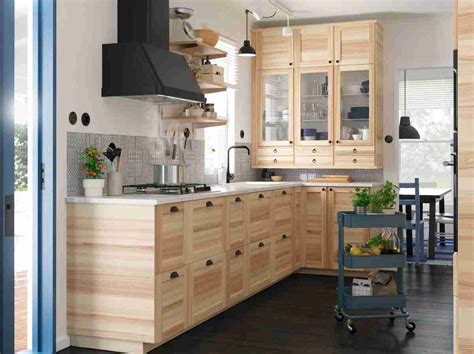 Una Cocina De Ikea Con Detalles De Madera Que Luce Genial