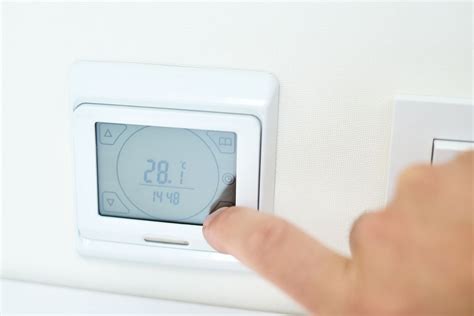 Underfloor Heating Thermostats And Controls Homebuilding