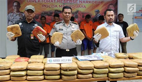 Foto Pengungkapan 142 8 Kg Ganja Jaringan Aceh Jakarta Foto