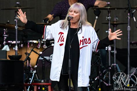 Pat Benatar Neil Giraldo At Target Field 8 10 2023 92KQRS