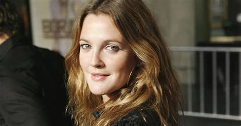 Tuvo Tres Maridos Y Tres Divorcios Pero Hay Una Historia De Amor Que Drew Barrymore Aún No