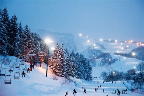 Top ski resorts in Hokkaido — Top 5 places & best ski resorts in ...