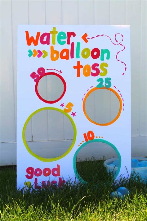 Water balloon toss-fun summer game - A girl and a glue gun