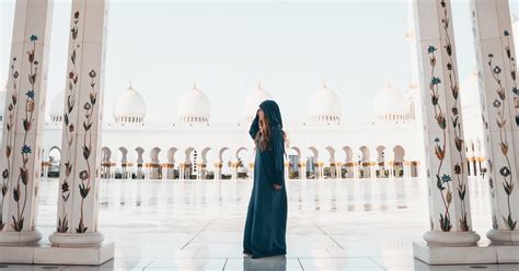 Desde Dubai Visita Guiada A La Gran Mezquita Sheikh Zayed De Abu Dhabi