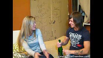 Salpicaduras de champán y semen Ivanka XVIDEOS