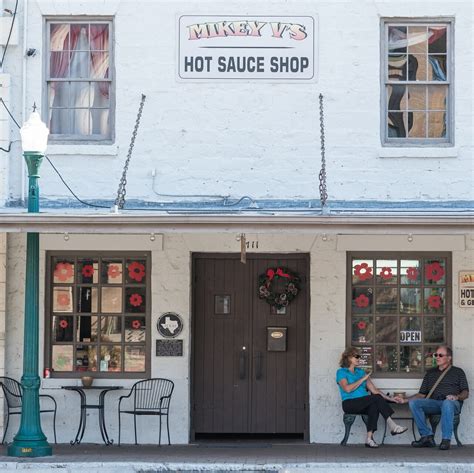 The 8 Best Small Towns to Retire in Texas - 2023 Update