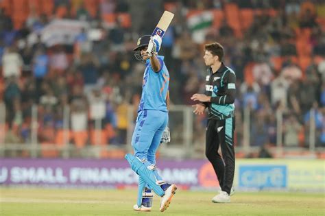 Shubman Gill Breaks Virat Kohlis Massive Record With 12663 In Ind