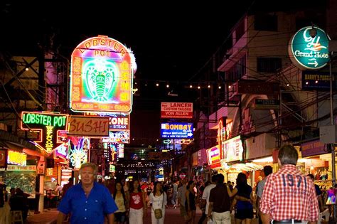 What You Need To Know About Pattaya Walking Street