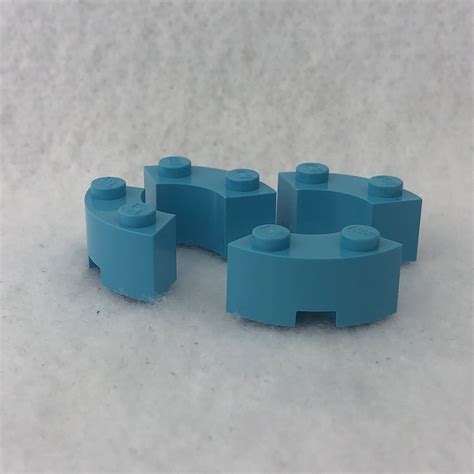 Lego Medium Azure Brick Round Corner X Macaroni W Stud