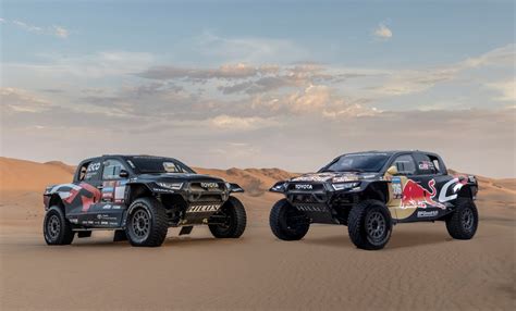 LandCruiserAdventureClub GR DKR Hilux EVO T1U W Rajdzie Dakar