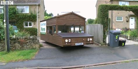 British Man Builds Perhaps The World S Fastest Shed Motrolix