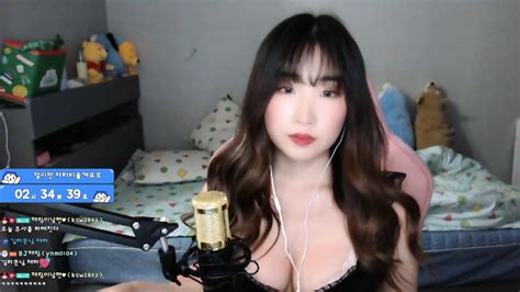 Club Girl Upscaling Porn 161