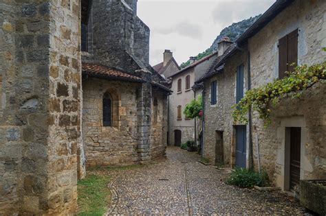 Découvrez le Causse Méjean la destination parfaite pour une randonnée