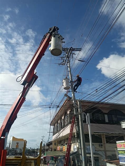 LOOK ILECO III Technical Team Replaced Busted 37 5 KVA Transformer In