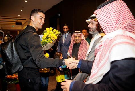 Video Monumental Presentación De Cr7 En El Al Nassr De Arabia Saudita