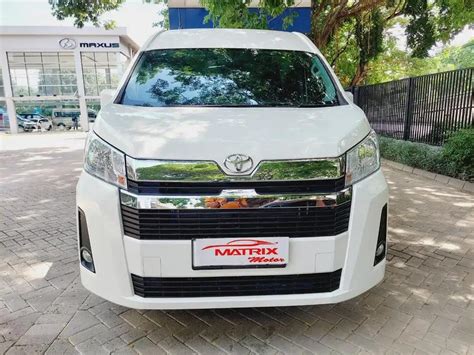 Toyota Hiace Premio 2024 Nik 2023 Lacak Harga