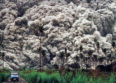 Eruption of Mt. Pinatubo, June 1991. Philippines. | Yellowstone volcano ...