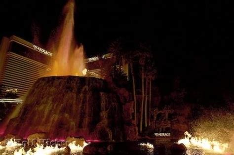 Mirage Hotel Volcano | Photo, Information