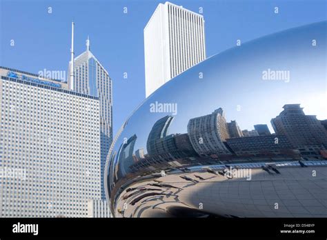 The Bean Chicago Illinois Stock Photo Alamy