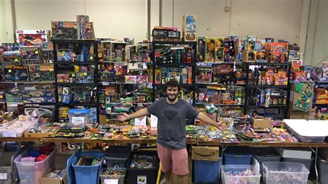 Vintage Toy Collector Thriving During Pandemic