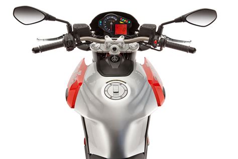 Aprilia Shiver Review