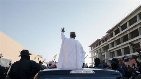 Berliner Tageszeitung Pr Sidentielle Au S N Gal L Opposant Sonko Et