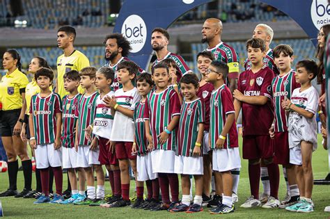 Fluminense Quer Ampliar Vantagem Do Brasil Na Ponta De T Tulos Da