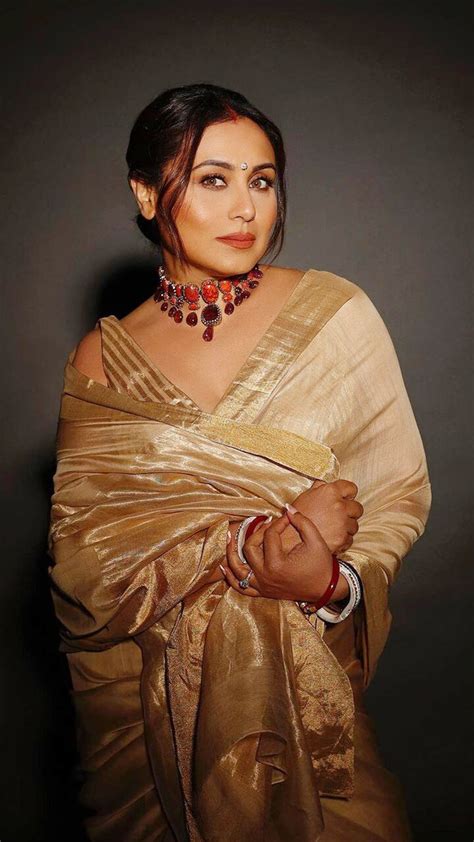 Stunning Karwa Chauth Looks Inspired From Rani Mukerji S Indian Wardrobe