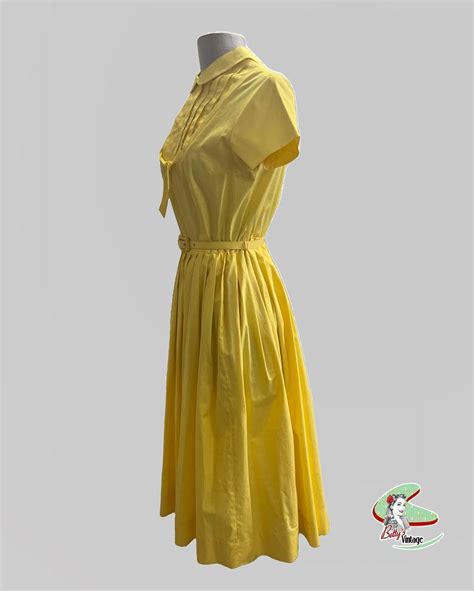 Robe Vintage 1950 Jaune Neuve Nos De La Marque Marie Bonheur Paris