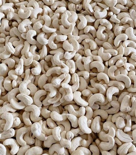 Raw White Scorched Whole Cashew Kernels Packaging Size Loose At Rs